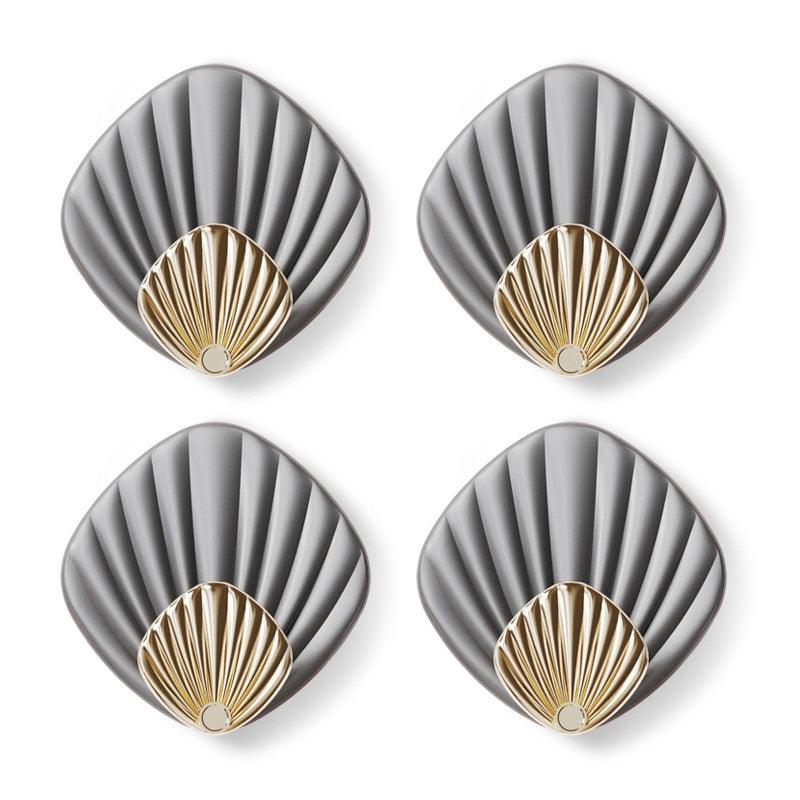 4pcs Creative Shell Shape Wall Hanging Hook Punch-free Strong Adhesive Hook Bathroom Kitchen Wall-mounted Seamless Sticky Hook  Shell Hook Non-Punching Strong Adhesive Adhesive Hook Bearing Door Behind Wall Bathroom Kitchen Key Holder